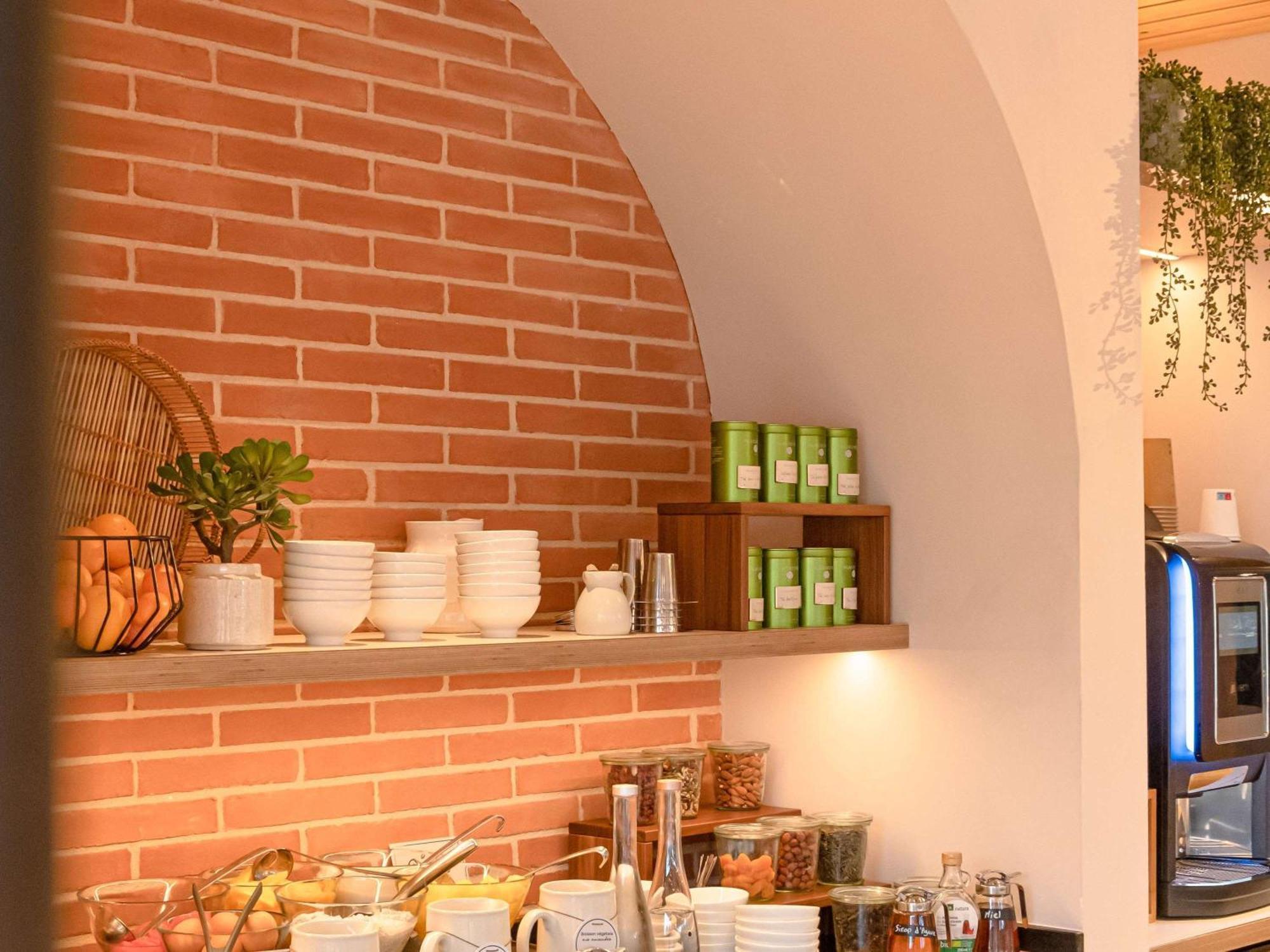 Ibis Styles Montauban Hotel Buitenkant foto